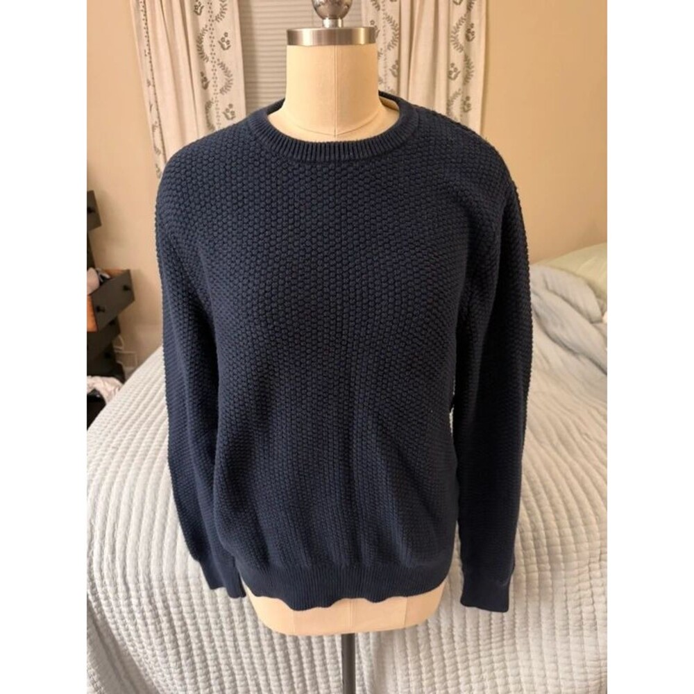 Cozy,classy, preppy J Crew navy blue knit sweater